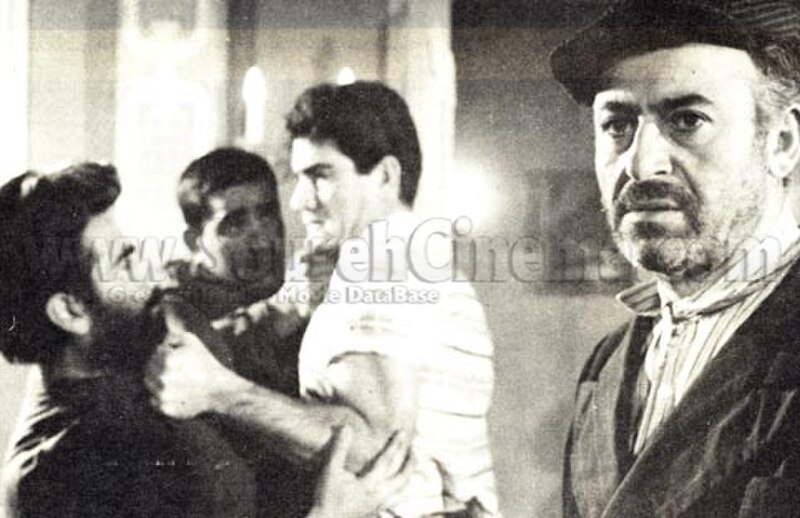 ویگن در صحنهٔ فیلم عروس دریا، محصول سال ۱۳۴۴ سینمای ایران